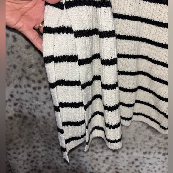 WOMENS SHEIN SWEATER DRESS - Picture 3 of 4